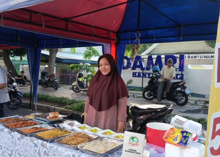 Kerenbro : Kewirausahaan Edukasi Responsif Berbasis Proyek, Menumbuhkan Jiwa Wirausaha Alumni SMKN 1 Banyuwangi di Era Digital 1 iga