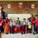 Mengasah kemampuan analisis anak-anak, melalui program kerja cerdas mengulas buku.
