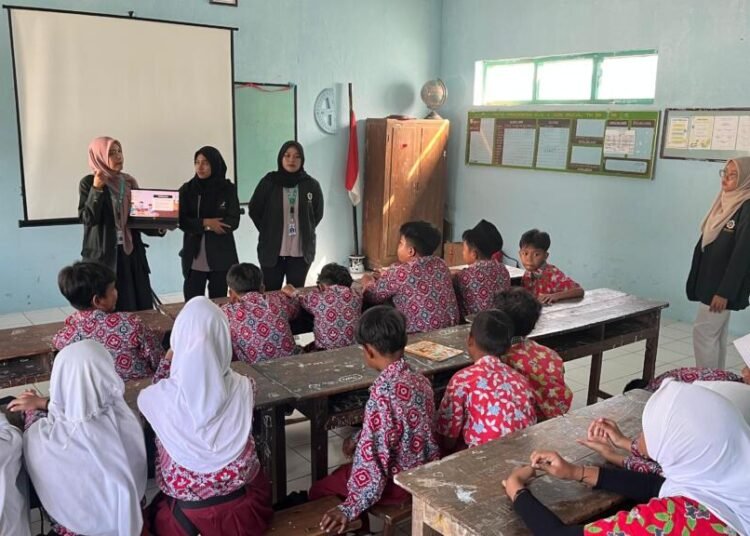 “Yuk Nabung dari Sekarang!” - Literasi Keuangan Seru Bersama KKN Kelompok 137 UINSA 1 20250801 114317