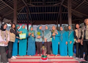 Kegiatan Mahasiswa KKN FP UB Desa Wajak 2025 (Sumber: Dokumentasi Penulis)