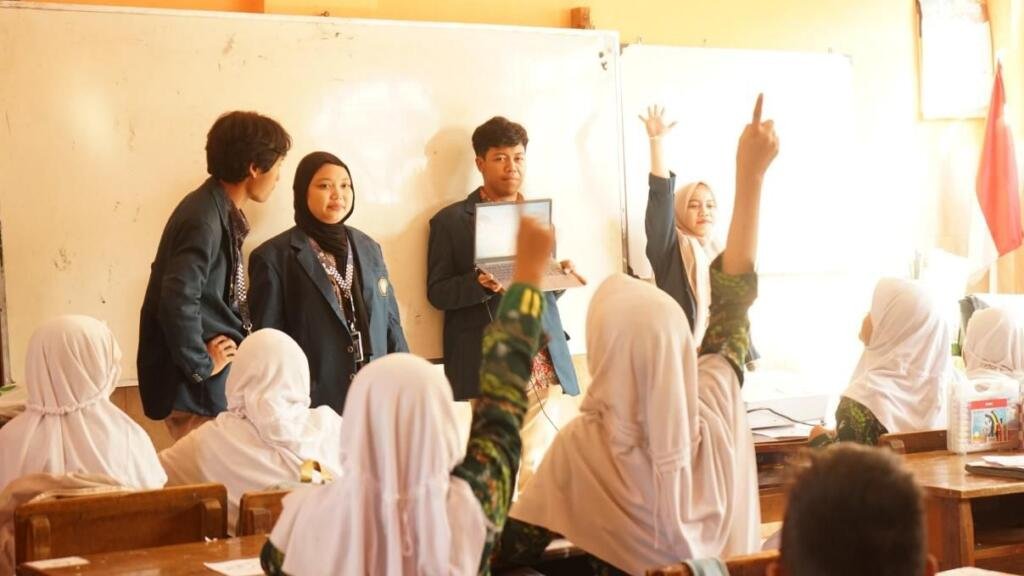 Gerakan Gemar Makan Ikan dan Penanaman Nilai Keberanian: Membangun Generasi Sehat dan Tangguh Sejak Dini 3 3d7fb4bb 119d 4987 97f1 dec3d53aae40