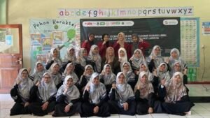 Implementasi Storydraw dalam Pembelajaran Numerasi Awal Anak Usia Dini Melalui Pendekatan Deep Learning di Kabupaten Garut 2 Peserta Pelatihan