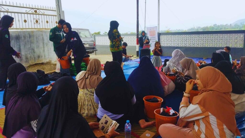 Suasana Kegiatan Pengabdian Masyarakat