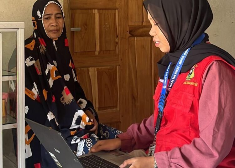 Mahasiswa KKN Gel.114 Unhas Mewujudkan Lingkungan Kerja Bersih dan Efisien Melalui Sosialisasi 5S pada UMKM Desa Panaikang Kab.Sinjai 1 IMG 20250730 WA0031 1