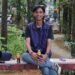 Jembatan yang dulunya dibangun dengan pengecoran sederhana itu kini mulai berlubang dan sangat membahayakan pengendara yang melintas.