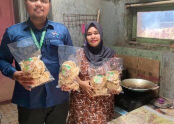 Mahasiswa KKM 84 Uniba Berdayakan UMKM Lokal, Bantu Usaha 2 IMG 20250803 WA0019