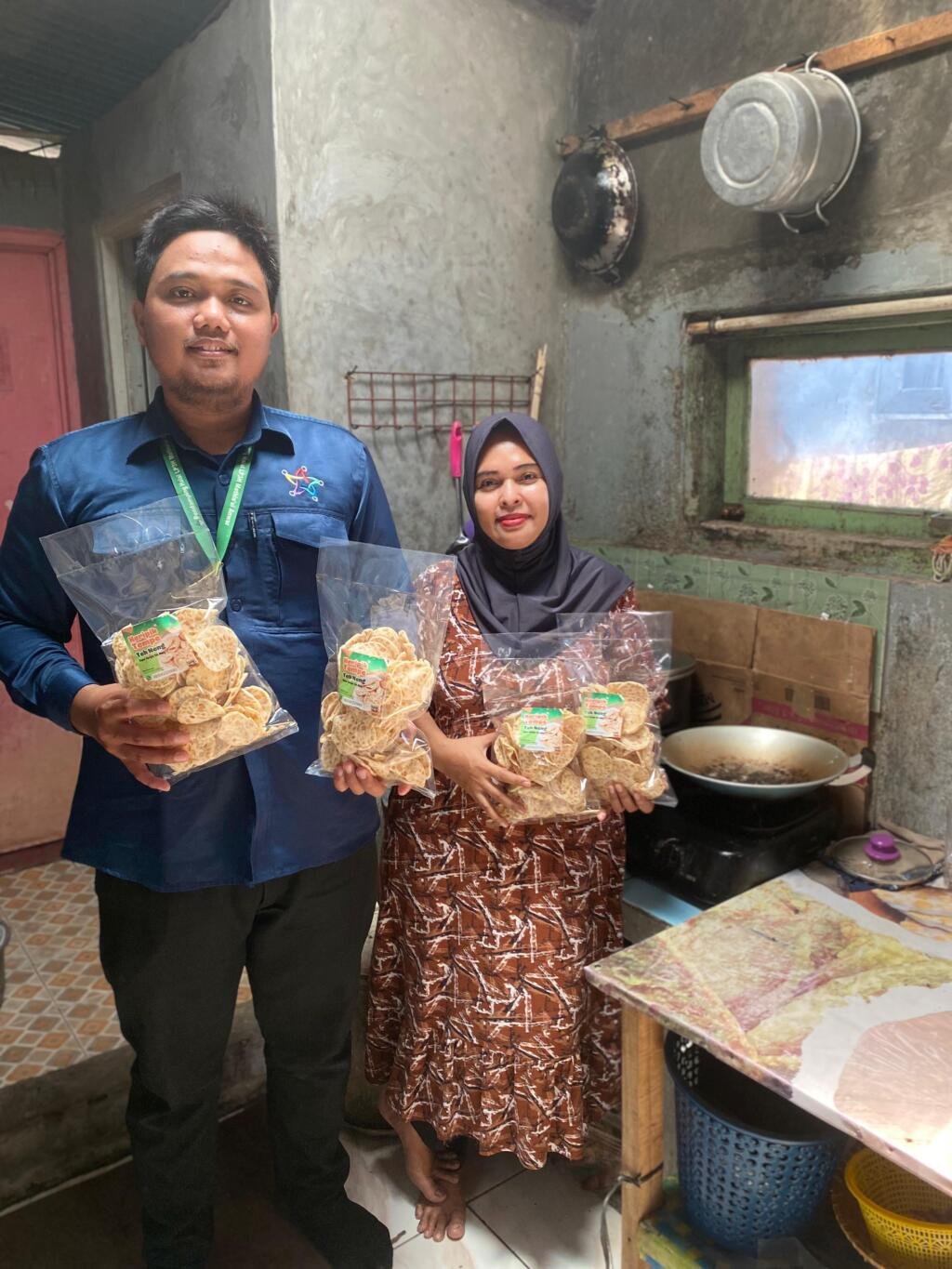 Mahasiswa KKM 84 Uniba Berdayakan UMKM Lokal, Bantu Usaha "Bu Nengsih" dan "Seblak Annami" Daftar Izin Edar BPOM 3 IMG 20250803 WA0019