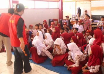 Kegiatan Sosialisasi Pemilahan Sampah di SDN 174 Petta Malangke