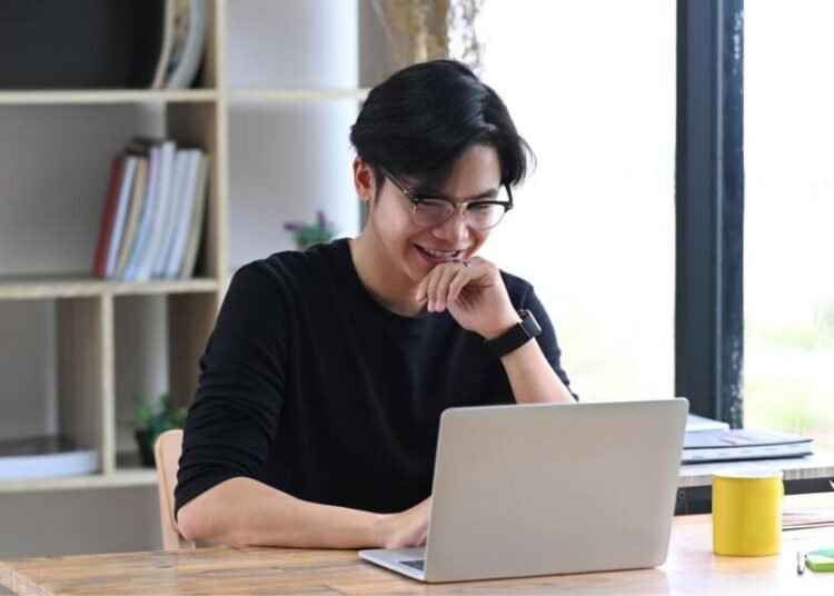 Tren Freelance dan Remote Working: Solusi Ideal atau Tantangan Baru? 1 freelance