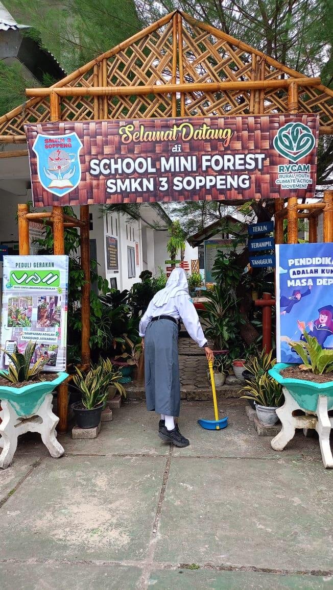 School Mini Forest di SMKN 3 Soppeng