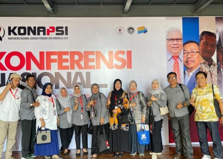 Guru Seni Warnai KONAPSI 2025 di Makassar!