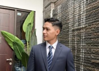 M. Imam Muddin | Mahasiswa Ilmu Tasawuf & Psikoterapi UIN Sunan Gunung Djati Bandung. Peneliti hubungan antara spiritualitas Islam, psikologi, dan keseimbangan jiwa