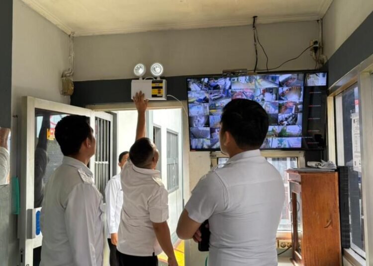 Tingkatkan Keamanan, Rutan Bengkulu Pasang Lampu Emergency di Sejumlah Titik Rawan 1 Rutan Bengkulu