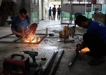 Lapas Bengkulu, Podium Pengibar Bendera, Kegiatan Kerja WBP, Pembinaan Kemandirian, Sarana Upacara, Giatja Lapas, Julianto Budhi Prasetyono, Bengkulu, Pemasyarakatan