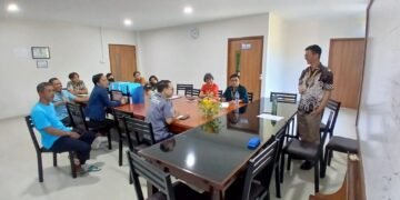 Memimpin rapat sebagai bagian dari kepemimpinan (Dokumen AKUB)