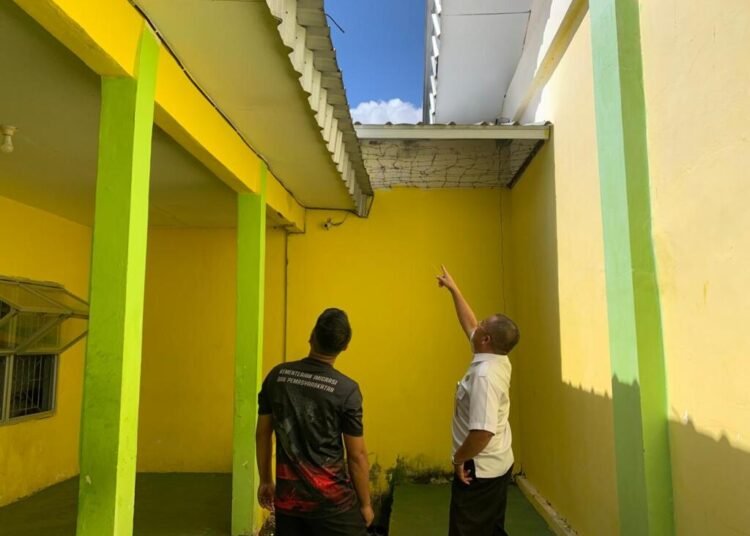 Kepala Urusan Keuangan dan Perlengkapan Didampingi Regu Pengawasan Lakukan Pengecekan Sarana dan Prasarana Wisma Hunian 1 WhatsApp Image 2025 12 02 at 10.37.56