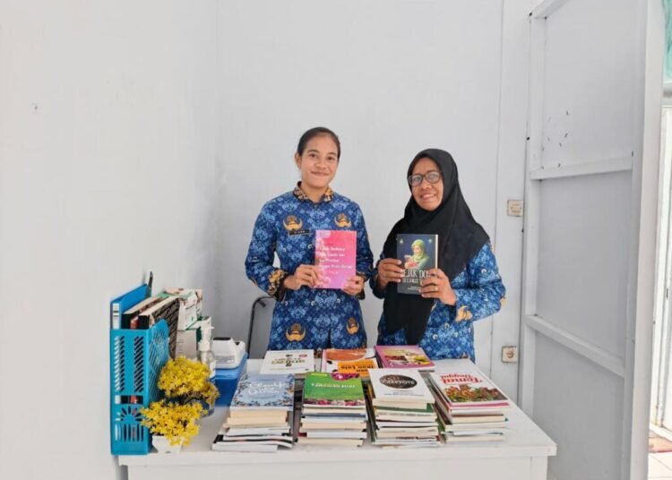 Lapas Bandanaira Terima Bantuan Buku dari Perpusnas 1 WhatsApp Image 2025 12 02 at 14.41.20 bedb2266