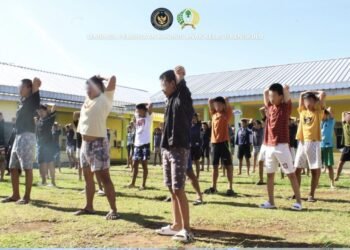 LPKA Bengkulu Selenggarakan Kegiatan “Sabtu Sehat” untuk Tingkatkan Kebugaran dan Imunitas Anak Binaan 7 WhatsApp Image 2025 12 06 at 10.53.46