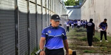 Lapas Bengkulu, Kerja Bakti, Kebersihan Lingkungan, Kesiapsiagaan Banjir, Brandgang, Julianto Budhi Prasetyono, ADM Kamtib, Pemasyarakatan, Bengkulu, Mitigasi Bencana, Gotong Royong