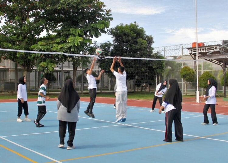 Lapas Bengkulu, olahraga bersama, voli lapas, pembinaan WBP, ASN Lapas, kegiatan pemasyarakatan, lapas humanis