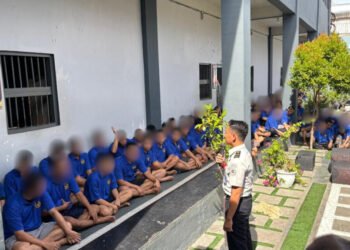 Penataan Kunjungan Hari Sabtu, Kasubsi Yantah Gelar Sosialisasi Perubahan Jadwal Kunjungan 5 566f6e8b f8d4 4955 a16e 747879ae2ee2
