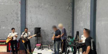 6b4a6830 9ed5 4e37 85ae 46ac30eab7f7