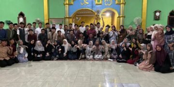 7FD827BB 4CD6 4A2F BAC9 ED96B8DEF5C3