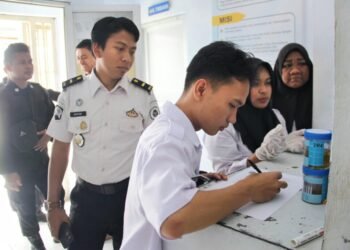 Lapas Bengkulu, Tes Urine Lapas, Pegawai Lapas, Peserta Magang Lapas, Pemasyarakatan, Ditjenpas, Bebas Narkoba, Integritas Aparatur