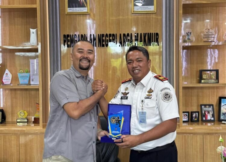 Perkuat Sinergi Antar Aparat Penegak Hukum, Lapas Arga Makmur Koordinasi dengan Pengadilan Negeri Arga Makmur 1 WhatsApp Image 2026 01 14 at 12.59.31