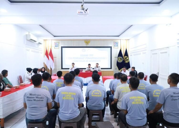 Sidang TPP Usulan Integrasi, Lapas Mojokerto Libatkan Keluarga Warga Binaan 1 WhatsApp Image 2026 01 15 at 15.57.01
