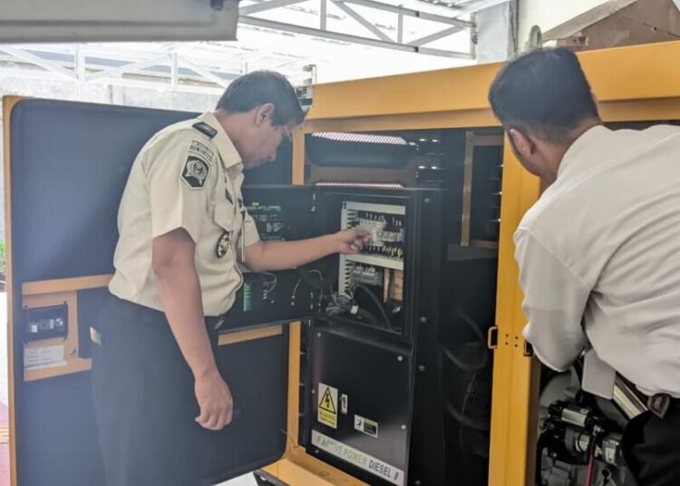 Jamin Kelancaran Layanan, Lapas Arga Makmur Lakukan Perawatan Rutin dan Pemeriksaan Genset 1 WhatsApp Image 2026 01 27 at 15.33.51