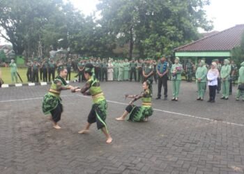 Kunjungan Kerja Danrem 064/ Maulana Yusuf di Kodim 0601/Pandeglang, Perkuat Soliditas dan Sinergi Daerah 1 WhatsApp Image 2026 01 28 at 16.52.40 1