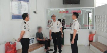 f03daa67 67e8 4843 88c5 5a8cf1ad8d03