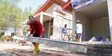 Kampung Nelayan Merah Putih