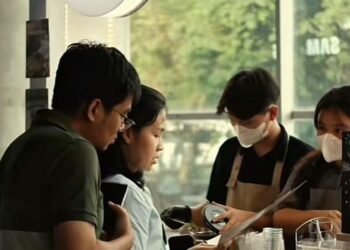 7485BAD7 0CB7 4A53 93FA E57D4DEE2997