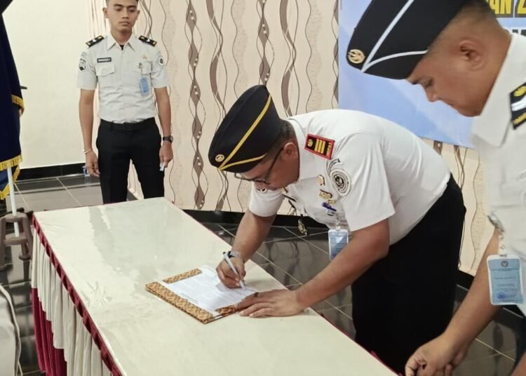 Wujudkan Satker Berintegritas, Lapas Arga Makmur Gelar Penandatanganan Pakta Integritas Menuju WBK 1 WhatsApp Image 2026 02 04 at 14.17.21 1