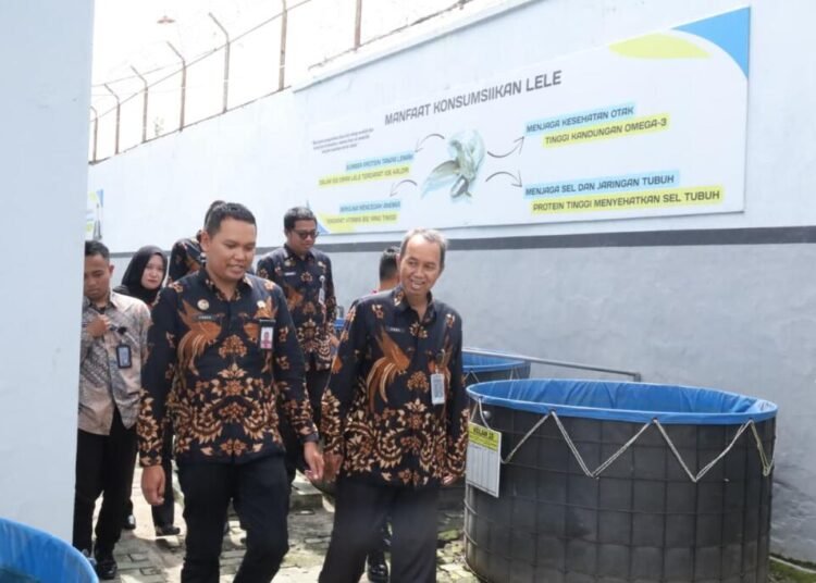 Kontrol Keliling Ramadhan, Lapas Mojokerto Pastikan Keamanan dan Pembinaan Tetap Berjalan 1 WhatsApp Image 2026 02 21 at 10.51.11