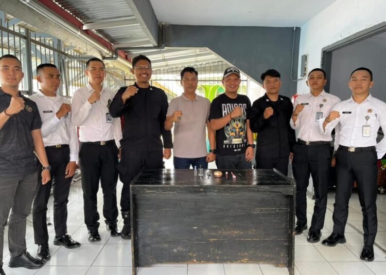 Lapas Arga Makmur Gelar Razia Rutin di Blok Hunian untuk Perkuat Keamanan dan Ketertiban 5 WhatsApp Image 2026 02 21 at 15.40.49