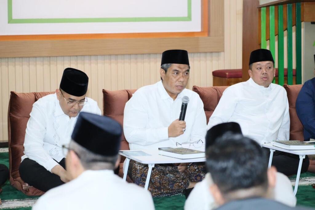 Berbagi di Bulan Suci Ramadan, Kementerian ATR/BPN Salurkan Bantuan untuk Pegawai Terdampak Bencana di Aceh 5 WhatsApp Image 2026 02 27 at 08.37.25