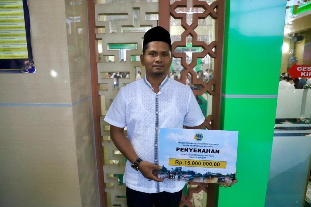 Berbagi di Bulan Suci Ramadan, Kementerian ATR/BPN Salurkan Bantuan untuk Pegawai Terdampak Bencana di Aceh 4 WhatsApp Image 2026 02 27 at 08.37.29