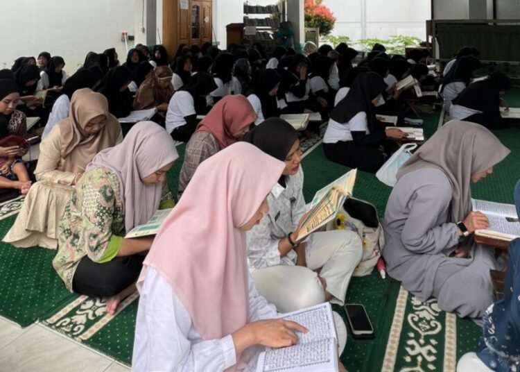 LPP Bengkulu Gelar Tadarus Dalam Program One Day One Juz Hari Ke-9 1 WhatsApp Image 2026 02 27 at 11.16.31 1