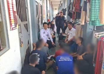 b657d155 f28c 4d5d ad48 676958d9476a