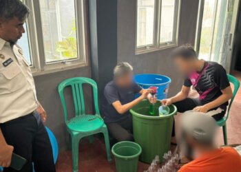 2399d0db 4509 44af b501 64a1a748d647