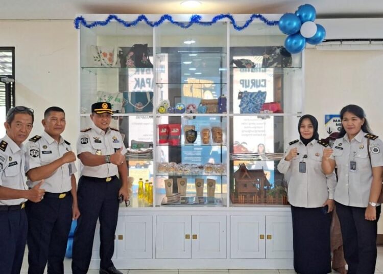 Lapas Bengkulu, Julianto Budhi Prasetyono, UMKM Warga Binaan, Produk WBP, Pembinaan Kemandirian, Imigrasi Bengkulu, Pemasyarakatan