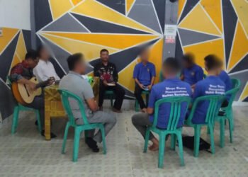 c598370d 7003 4007 bd95 d0180faa1eb6