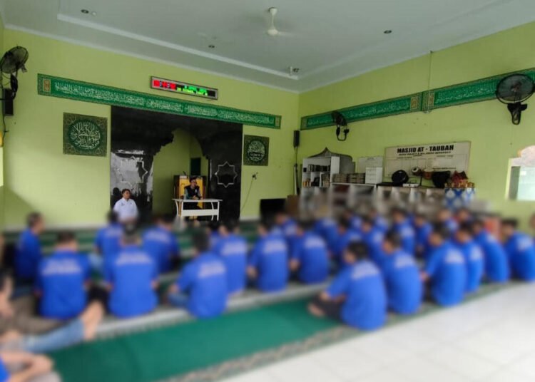 Rutan Bengkulu Hadirkan Ustadz Fadli, WBP Antusias Ikuti Penyuluhan Agama Islam 6 31197720 31bc 4972 925e 4fb9e1634c5e