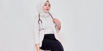 Dina Nadiyah Putri