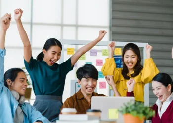 Uang Adalah Ide Bisnis