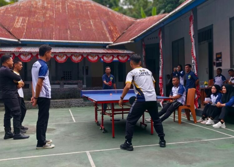 Semarak HBP ke-62, Lapas Bandanaira Gelar Lomba Tenis Meja Pegawai dan Warga Binaan 5 WhatsApp Image 2026 04 04 at 14.24.070