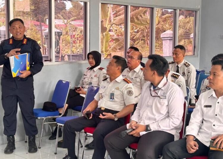 Lapas Bengkulu Ikuti Evaluasi Ombudsman untuk Tingkatkan Pelayanan Publik 1 Lapas Bengkulu, Ombudsman RI, Pelayanan Publik, Pemasyarakatan, Evaluasi Layanan, Kanwil Ditjenpas Bengkulu, Survei Pelayanan Publik